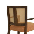 Sillas de Comedor Tapizadas con Brazos en Beige/Marrón Oscuro y Respaldo de Ratán, Juego de 2