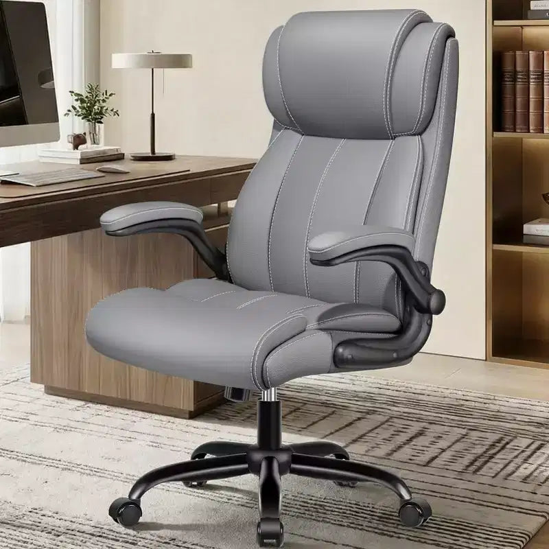 Silla de oficina de cuero de respaldo alto, color negro/marrón/gris claro, con brazos abatibles, para 1 persona