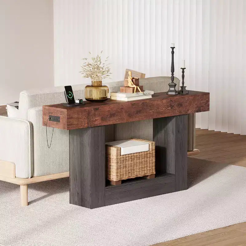 Mesa consola de agroturismo de 63" y 2 niveles con almacenamiento y estación de carga – Marrón / Marrón y gris / Gris