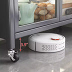 Estantería de almacenamiento de cocina multi-nivel gris con puertas y ruedas