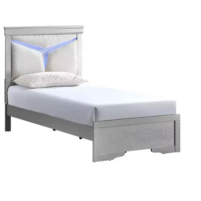 Cama doble con paneles tapizados en champán plateado con cabecero LED, capacidad para 1