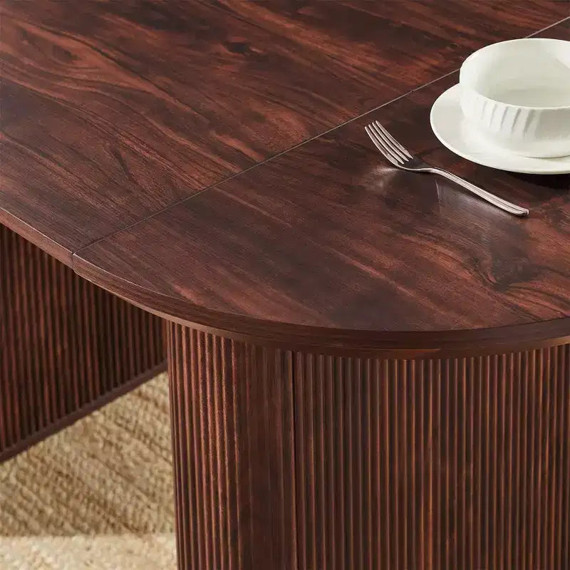 Mesa de comedor ovalada, capacidad 4 a 6 personas, color negro/marrón/natural