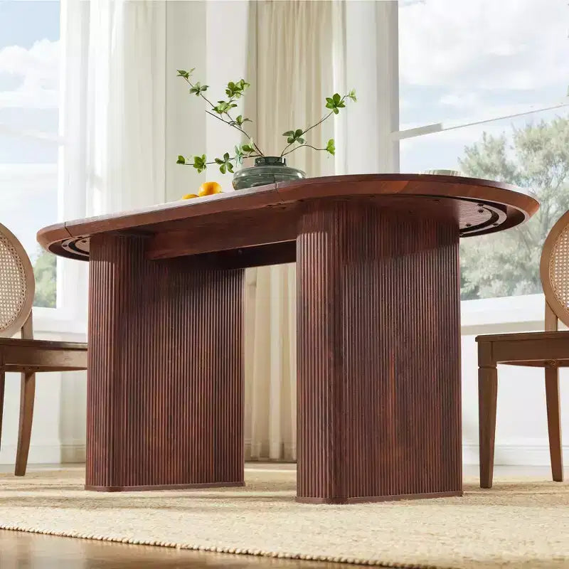 Mesa de comedor ovalada, capacidad 4 a 6 personas, color negro/marrón/natural