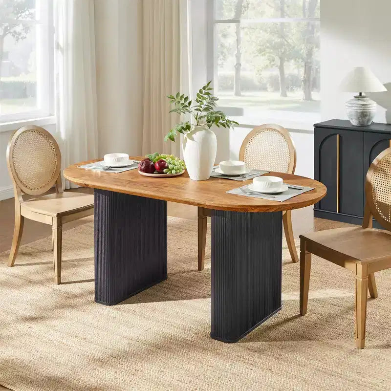 Mesa de comedor ovalada, capacidad 4 a 6 personas, color negro/marrón/natural