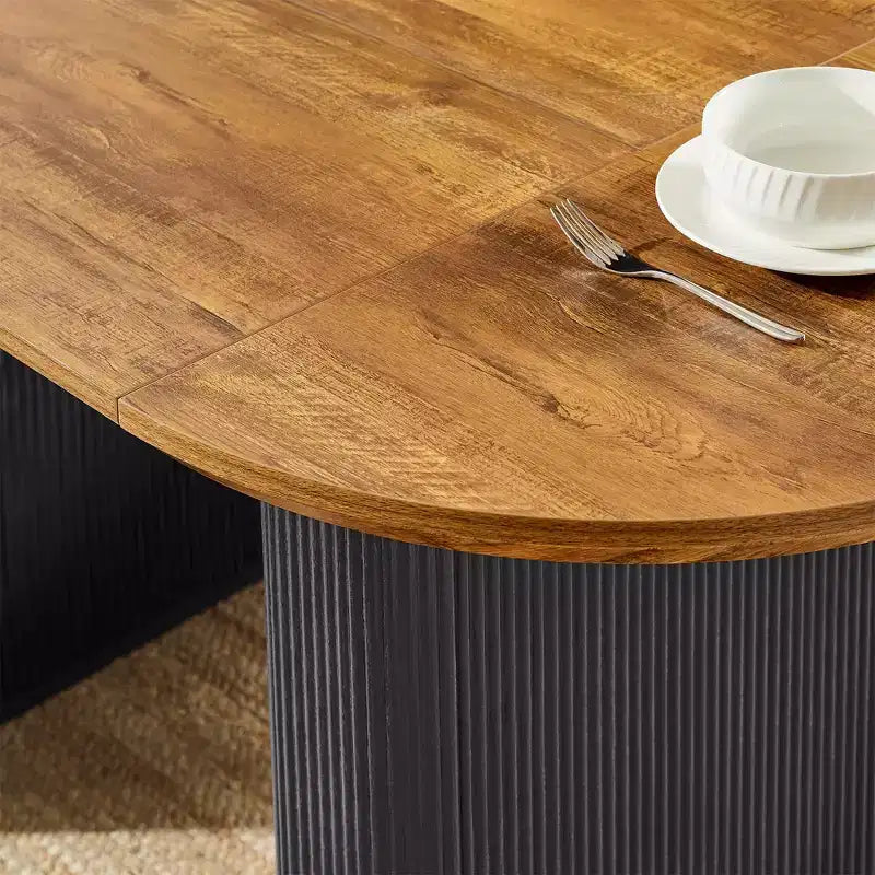 Mesa de comedor ovalada, capacidad 4 a 6 personas, color negro/marrón/natural